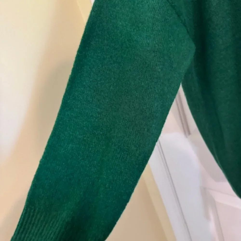 Aesthetic Vince Camuto Emerald Green Cozy Sweater Oversized Soft Knit Pullover M - Picture 3 of 4